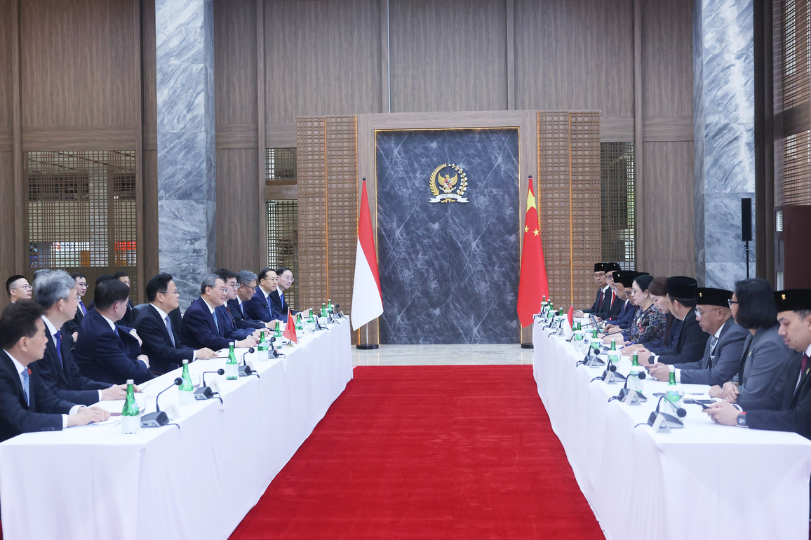 INDONESIA-JAKARTA-CHINA-LI QIANG-SPEAKER OF INDONESIA'S HOUSE OF REPRESENTATIVES-MEETING