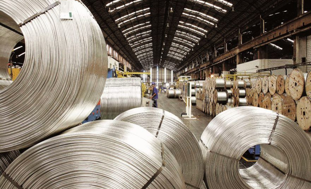 Produção de alumínio