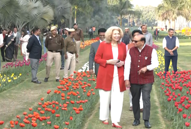 Delhi LG, Netherlands envoy attend Tulip Festival at Shanti Path