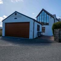 Stunning architect-designed St Florence home for sale