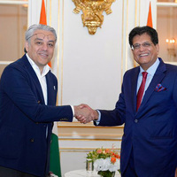 Piyush Goyal discusses new opportunities with top French business leaders