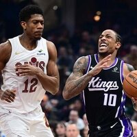 Donovan Mitchell pours in 33 points as Cavaliers top Kings