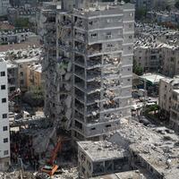 Iran missile strikes kill 8 in Israel as conflict enters fourth day