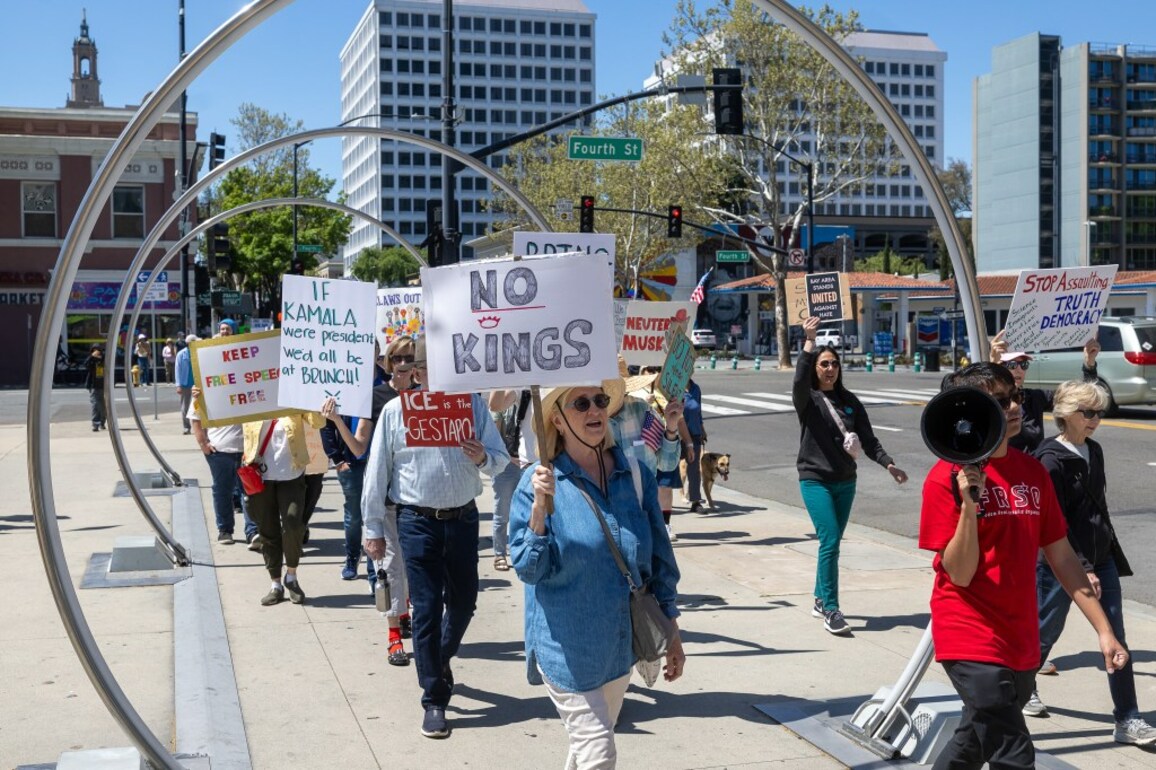 Bay Area protesters rally against Trump Administration