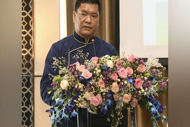 Arunachal CM reviews status of road projects