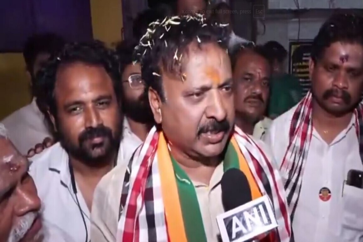 Tamil Nadu polls: BJP candidate Rama Srinivasan campaigns in Madurai South