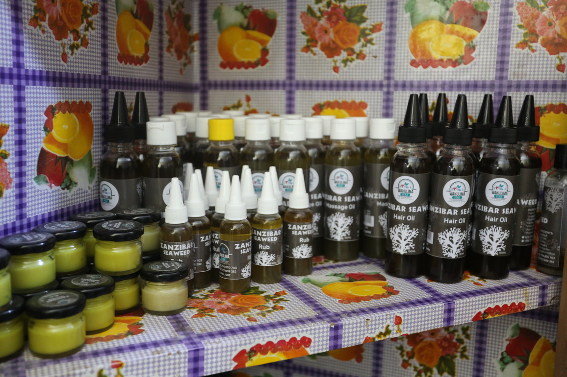 (Hello Africa) Inspired by Chinese expertise, Zanzibar women propel Tanzania's seaweed industry