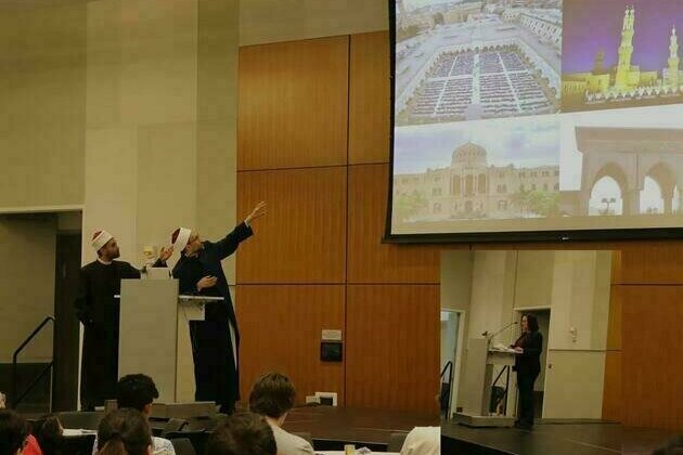 Muslim Council of Elders' envoys to U.S. participate in community Iftar at University of Kansas