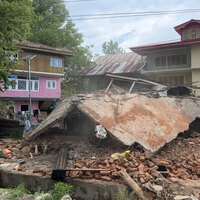 J-K: Kulgam Police strike at roots of crime, drug peddlers' illegal shops levelled in Drien Dawlatabad