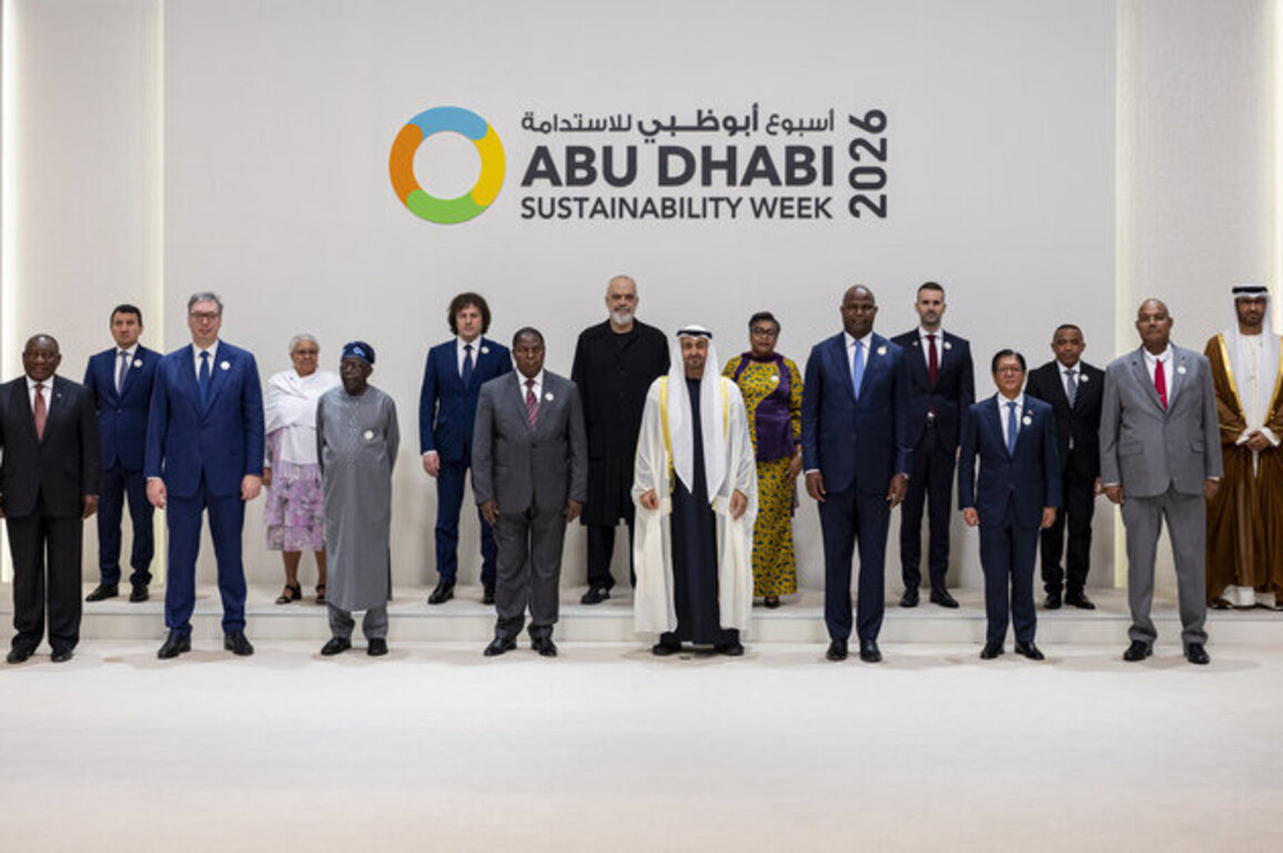 UAE President attends opening of Abu Dhabi Sustainability Week
