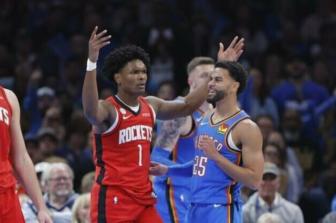 Rockets refining playmaker-by-committee plans for Pistons