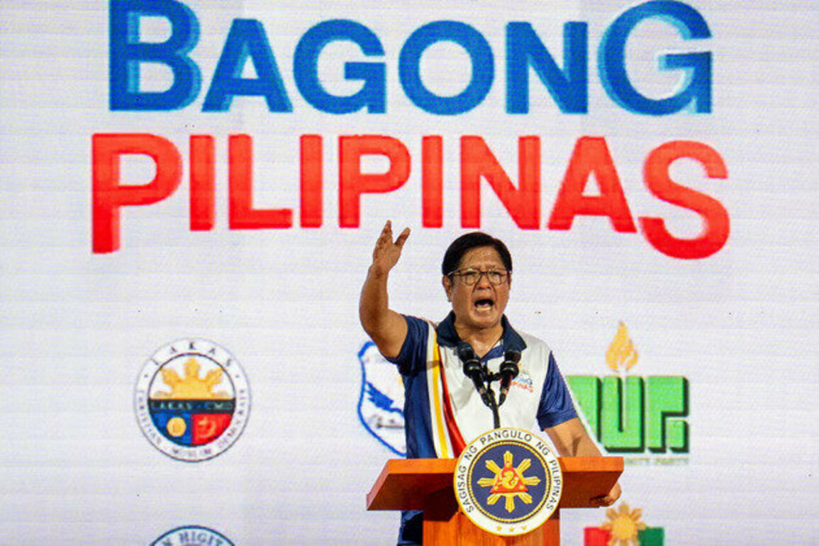 Asia news wrap: Philippine president orders Cabinet to quit, and more