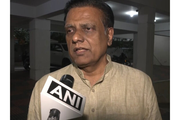 BJP's NV Subhash slams Rahul Gandhi for constantly accusing PM Modi for 'name and fame' during election campaigns