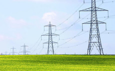 Thousands object to 70-mile pylon development