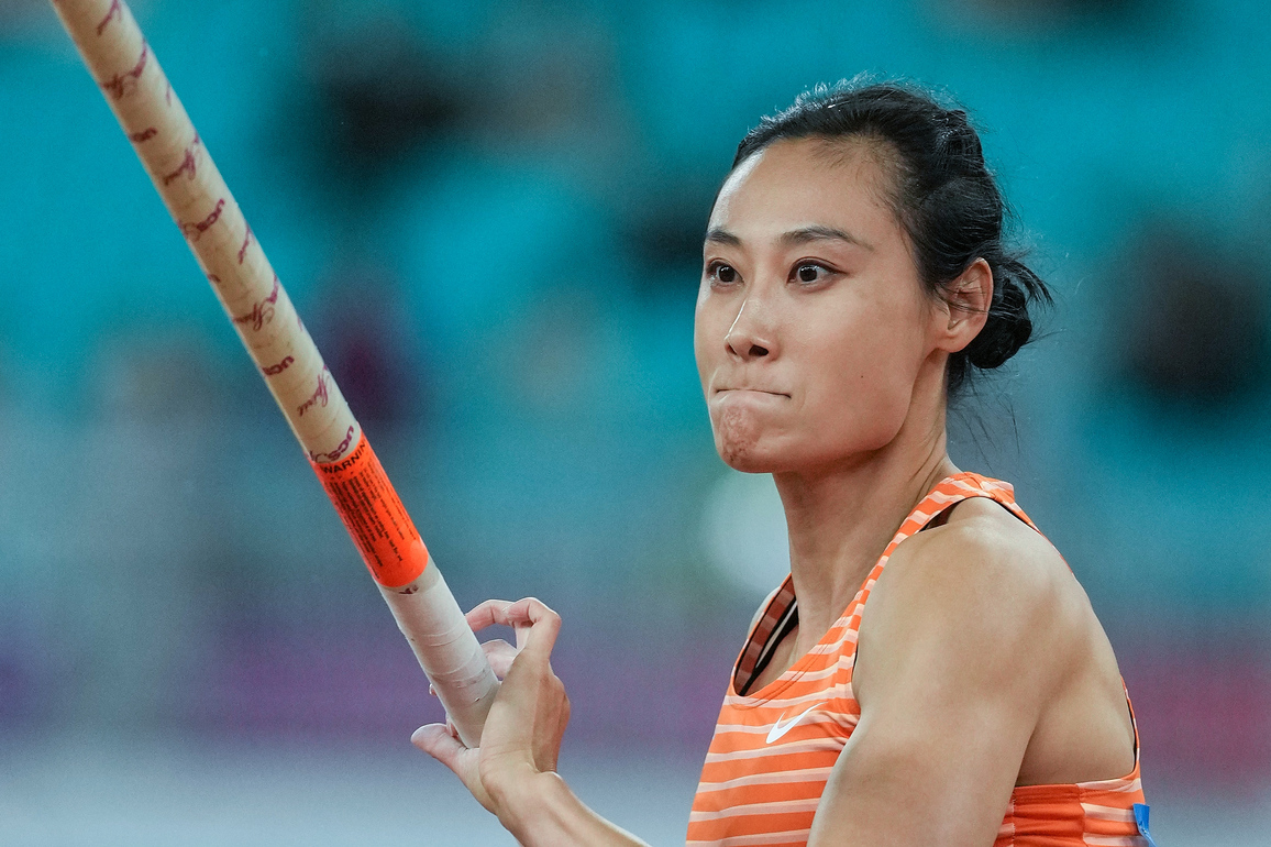 (SP)CHINA-15TH NATIONAL GAMES-ATHLETICS-WOMEN'S POLE VAULT-FINAL (CN)