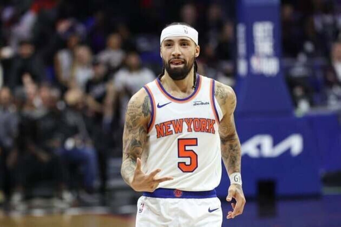 Jose Alvarado hits 8 3-pointers as Knicks crush 76ers