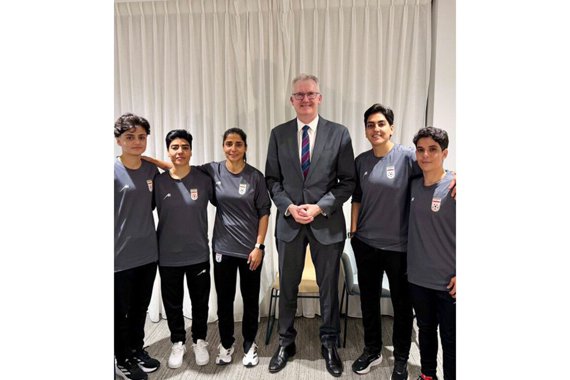 Five Iranian women footballers granted humanitarian visas by Australia