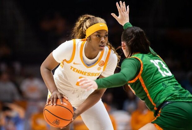 Tennessee star Rickea Jackson (foot) remains sidelined