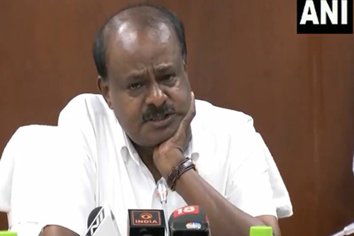 Tesla only keen on selling their cars in India, no further plans: H D Kumaraswamy