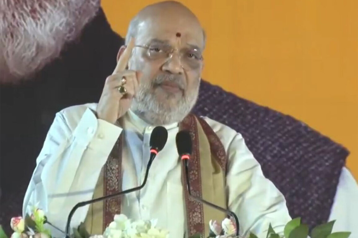 "Maa, Maati, Manush no longer safe in Bengal": Amit Shah slams Mamata Banerjee over misgovernance