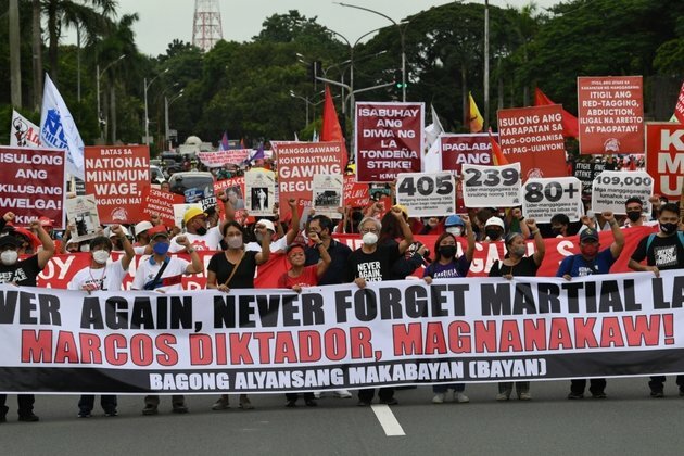Philippine Protesters Vow to &#039;Never Forget&#039; Marcos Era Abuses