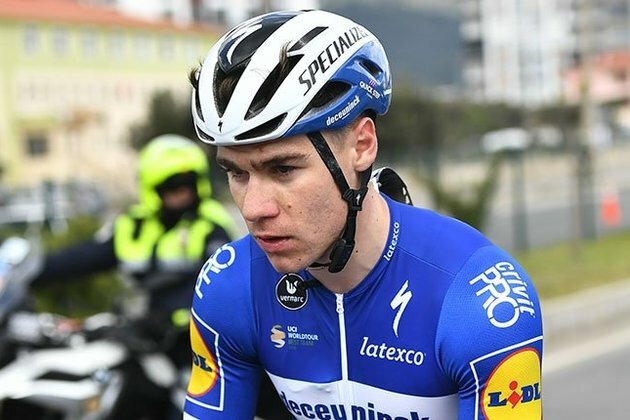 More than 3 months after crash, Jakobsen rides again