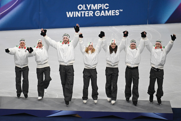 (MICO2026)ITALY-MILAN-OLYMPIC WINTER GAMES-FIGURE SKATING TEAM EVENT-AWARDING CEREMONY