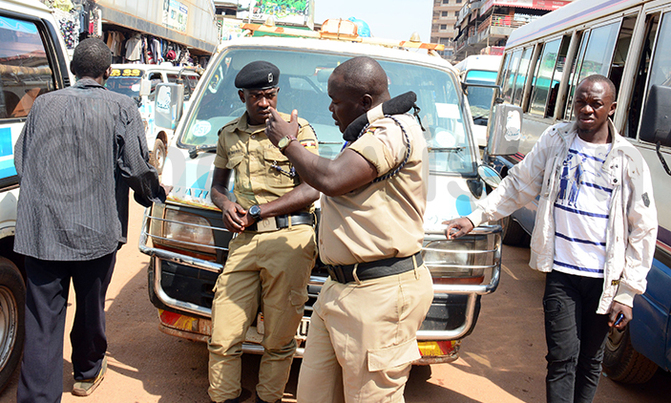 Police hunting for taxi touts who assaulted journalists Police hunting for taxi touts who assaulted journalists