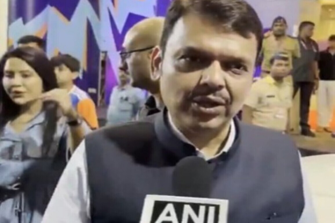 Devendra Fadnavis, Piyush Goyal, Anurag Thakur praise India's T20 WC semifinal win over England