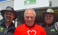 SR Timber duo's Kilimanjaro climb raises £5,000 for charity