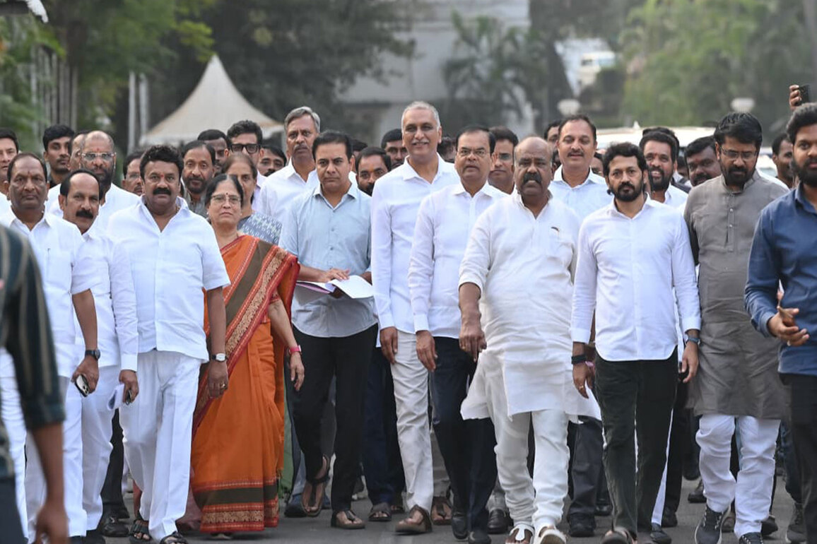 "Revanth Reddy, his brother-in-law are involved in Singareni scam": BRS leader KTR