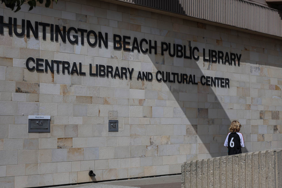 Huntington Beach Councilmen Call for Investigation of Library Nonprofit