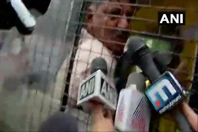 High drama in Mumbai as Shivakumar, others detained by Mumbai Police