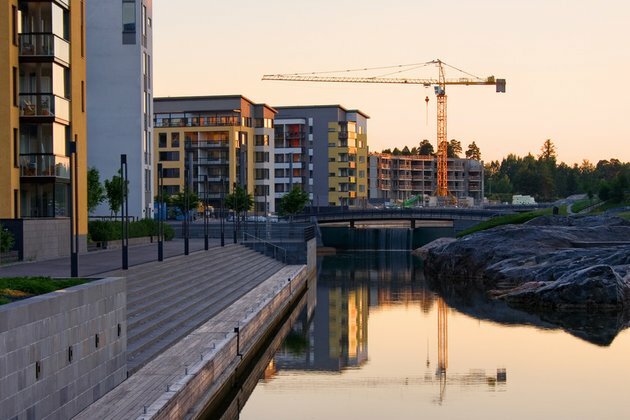 EU state&#039;s housing market crashing Bloomberg