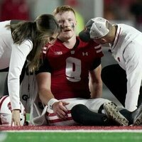 Wisconsin starter Billy Edwards Jr. leaves game vs. Miami (Ohio) with injury
