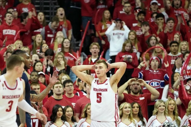 Struggling Wisconsin, Ohio State eye Big Ten revival