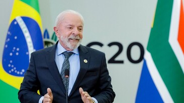 Lula durante entrevista coletiva na Cúpula do G20, em Joanesburgo