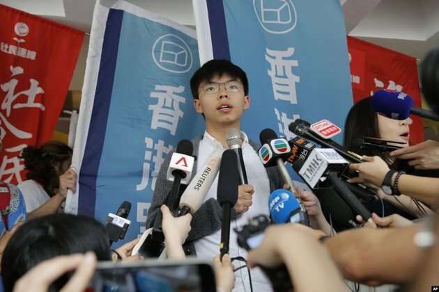 Hong Kong Democracy Activist Sent Back to Jail