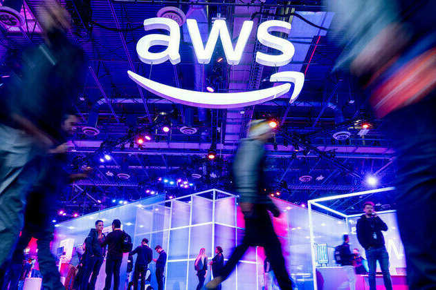 Amazon outage knocks major websites offline
