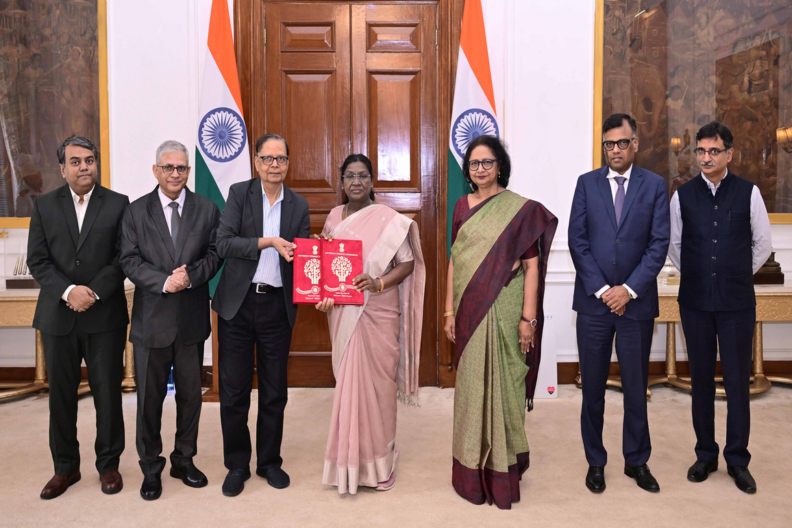16th Finance Commission submits report on distribution of taxes between Centre, States to Prez Murmu
