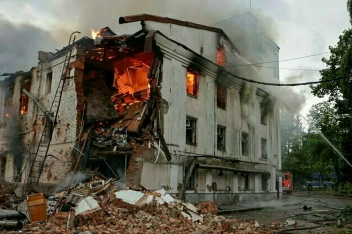 Russian Drone Strikes Hit Kharkiv, Killing 2
