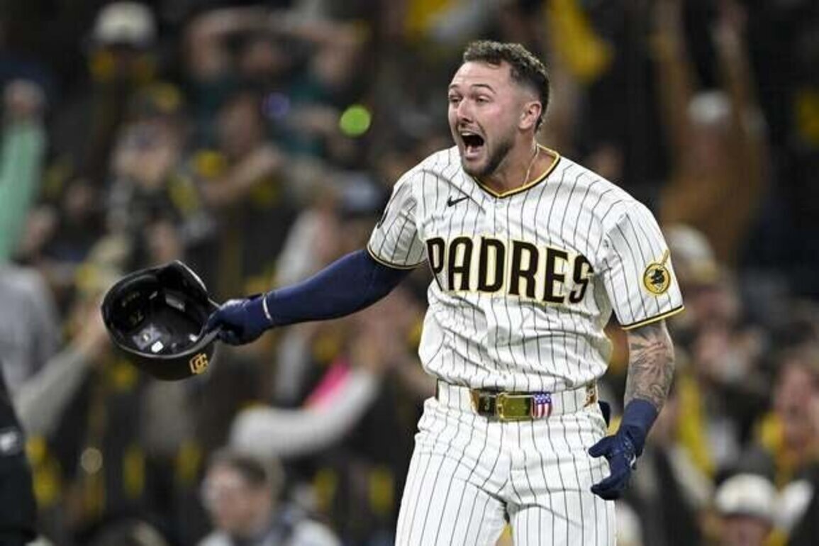 Finding ways to win, Padres face another challenge in Mariners' pitching