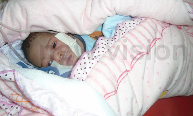 Mother abandons her 3-day-old baby in taxi Mother abandons her 3-day-old baby in taxi