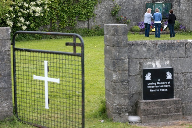 Discovery of mass grave of babies at Irish mother and baby home shocks the country