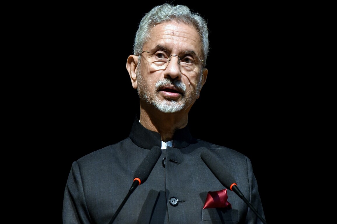 Jaishankar remembers Arun Jaitley on his birth anniversary for "sharp intellect" and "public service"
