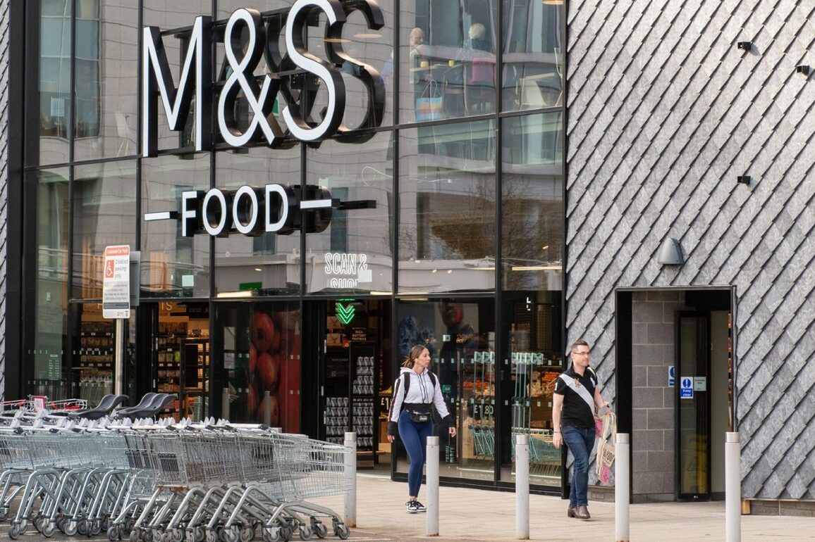 M&amp;S Union Square buses plea as Aberdeen flagship closes