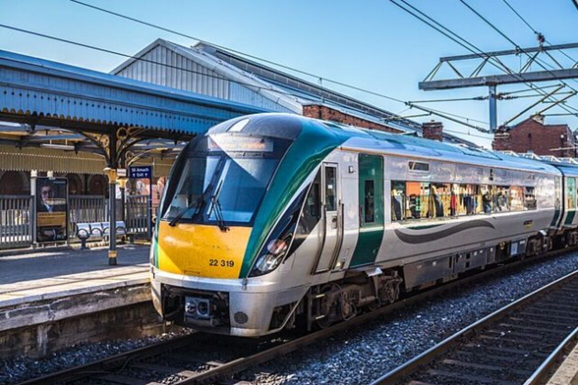 Over 7,500 trains in Ireland delayed by bomb scares, strays, vandalism