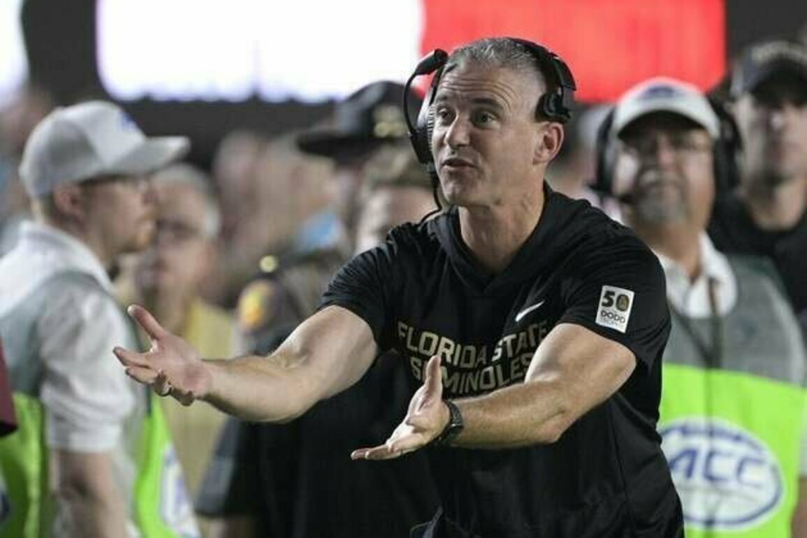 Seminoles sticking with Mike Norvell; AD plans review after season