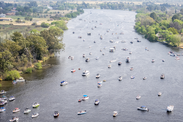 SOUTH AFRICA-VANDERBIJLPARK-SUMMER BOATING SEASON