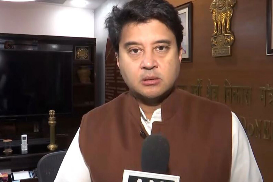 Launch of Starlink services dependent on security norms, spectrum pricing: Jyotiraditya Scindia